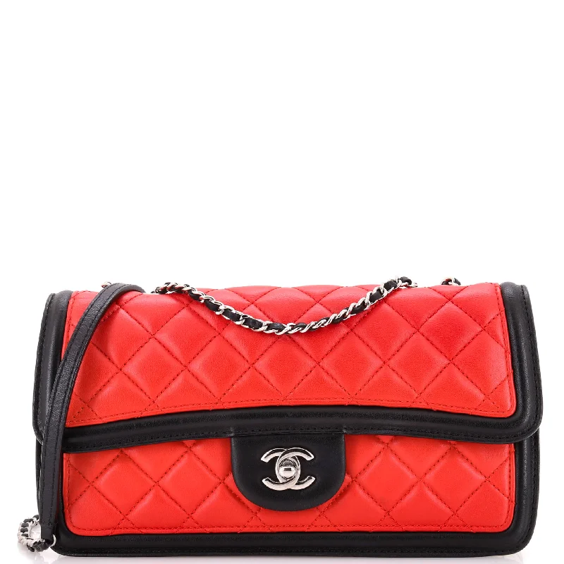 spacious gym shoulder bag-Graphic Flap Bag Quilted Calfskin Medium