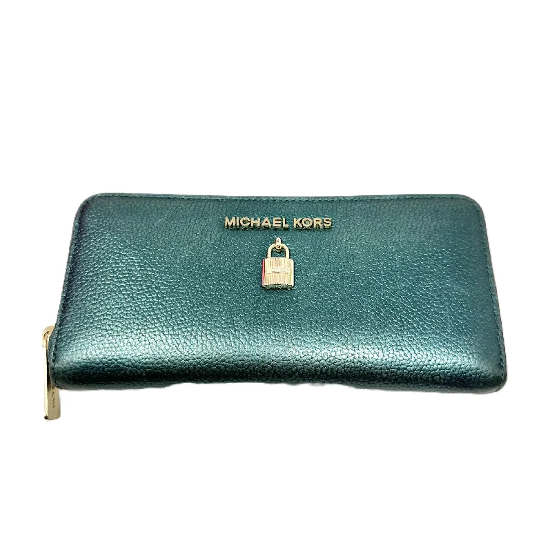 stylish navy handbag-Wallet Designer By Michael Kors, Size: Large