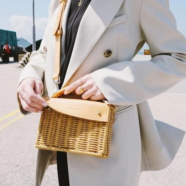 maroon straw shoulder bag-Natural Mini Kuai