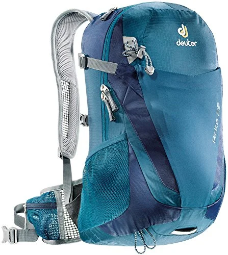 black backpack for sleek travel -Deuter Airlite 22 - Ultralight Day Hiking Backpack, Arctic/Navy